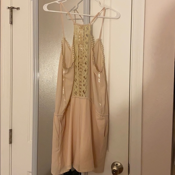 Cream romper - Picture 2 of 2